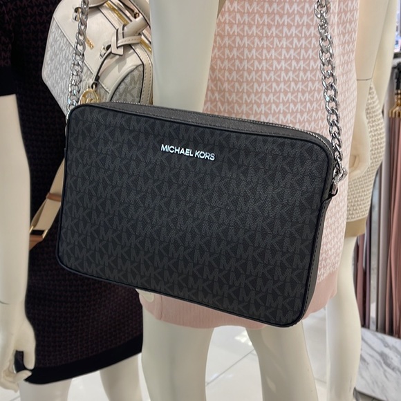 Michael Kors Jet Set Item Large East West Zip Crossbody Black - Picture 6 of 16